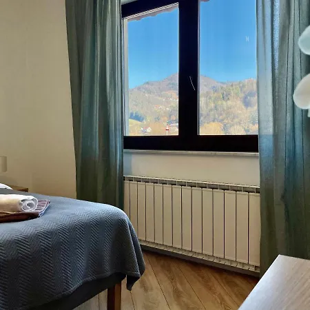 Lägenhetshotell Seasons 3*