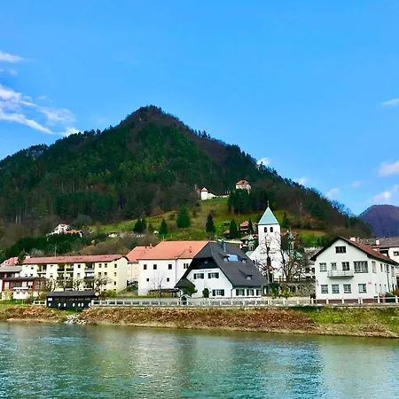 Seasons Lägenhetshotell Laško