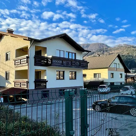 Seasons Aparthotel