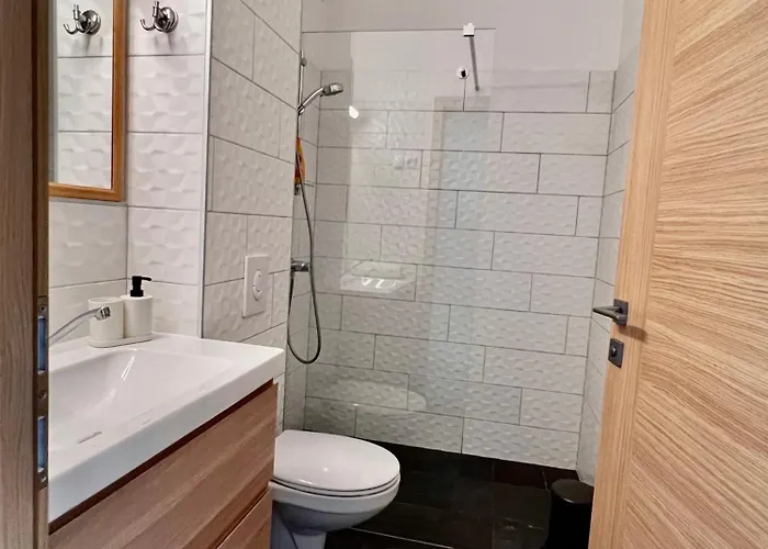 Seasons Apartmanhotel 3*